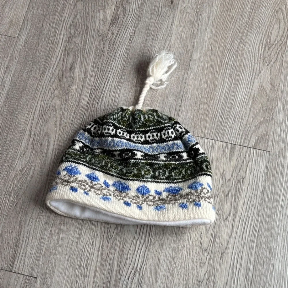 turtlefur Wool Blend Fair Isle Knit Beanie Hat Fleece Lined Tassel